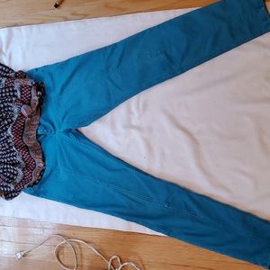 Hollister tourquoise jeans, sz 27 stretch waist, see measurments plse.
